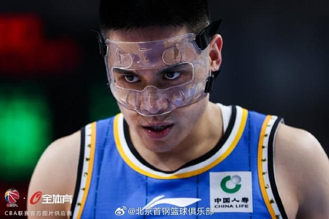 斯佩尔曼手感火热让教练组更信任周琦罚球回暖自家篮筐就是亲切