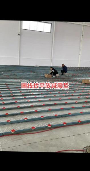 篮球场木地板怎么保养？篮球场木地板用什么材料最好？