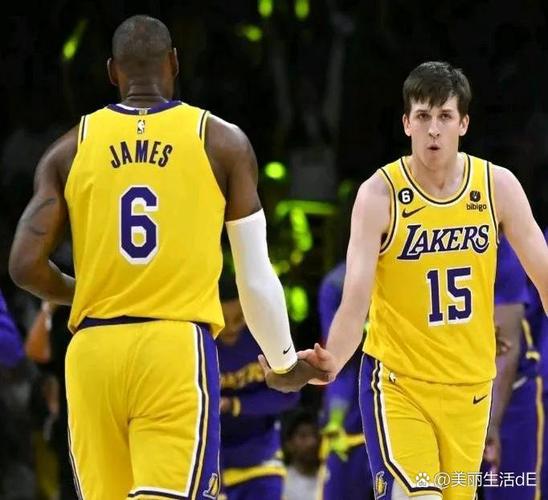 2月6号尼克斯vs湖人？尼克斯 湖人nba尼克斯对湖人视频直播？